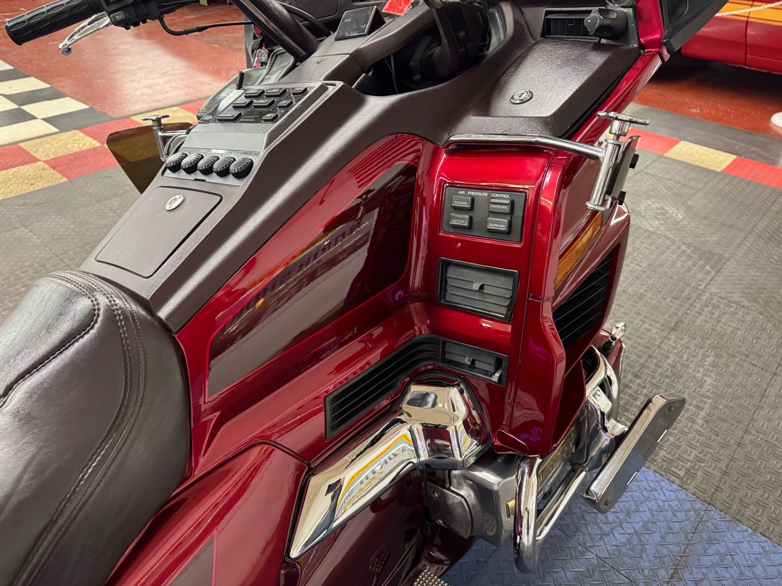 Honda-GL1500S-1995-Motorcycle-11