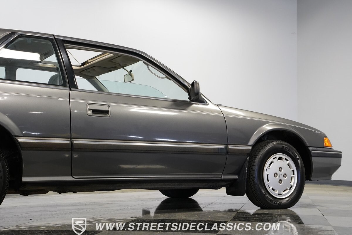 Honda-Prelude-1985-Coupe-28