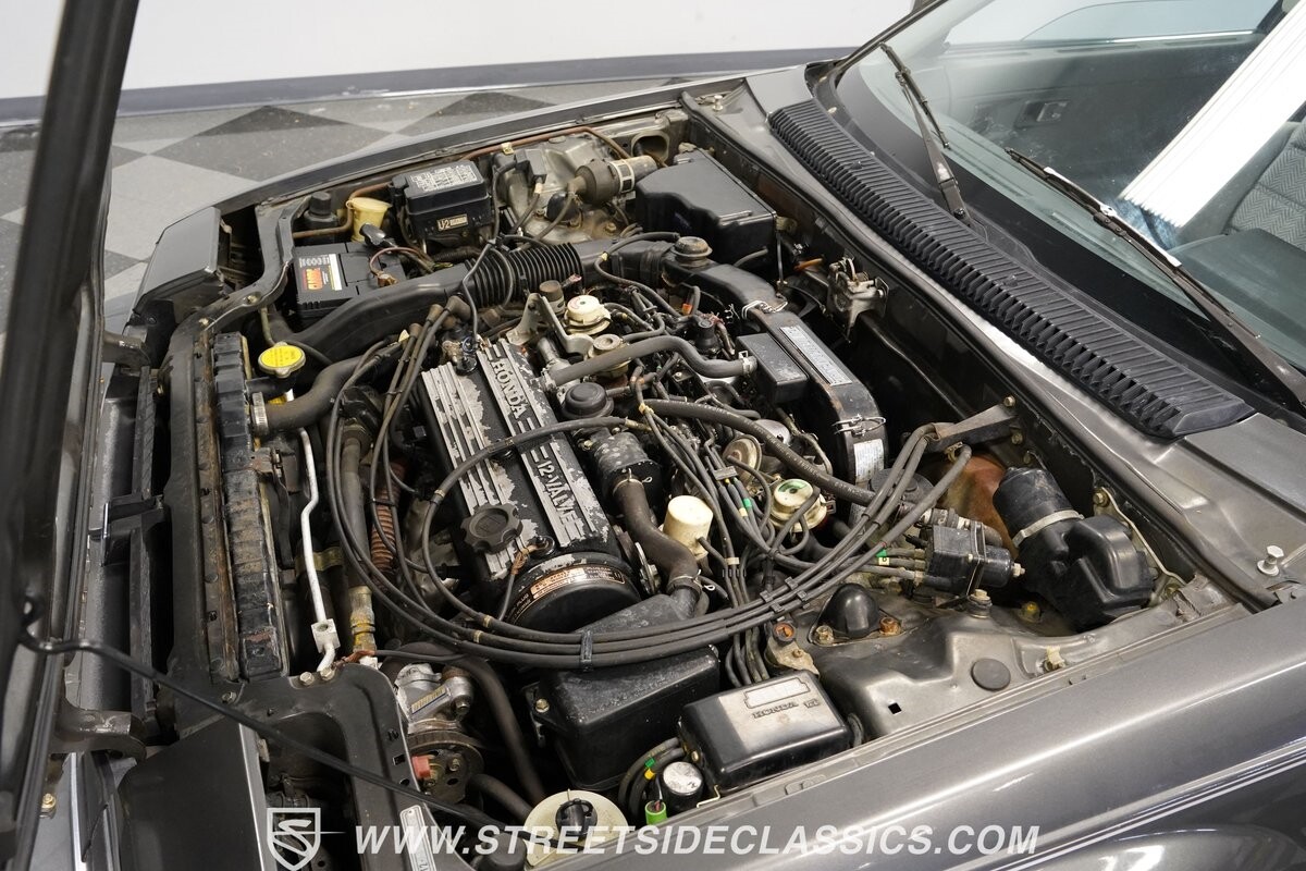 Honda-Prelude-1985-Coupe-3
