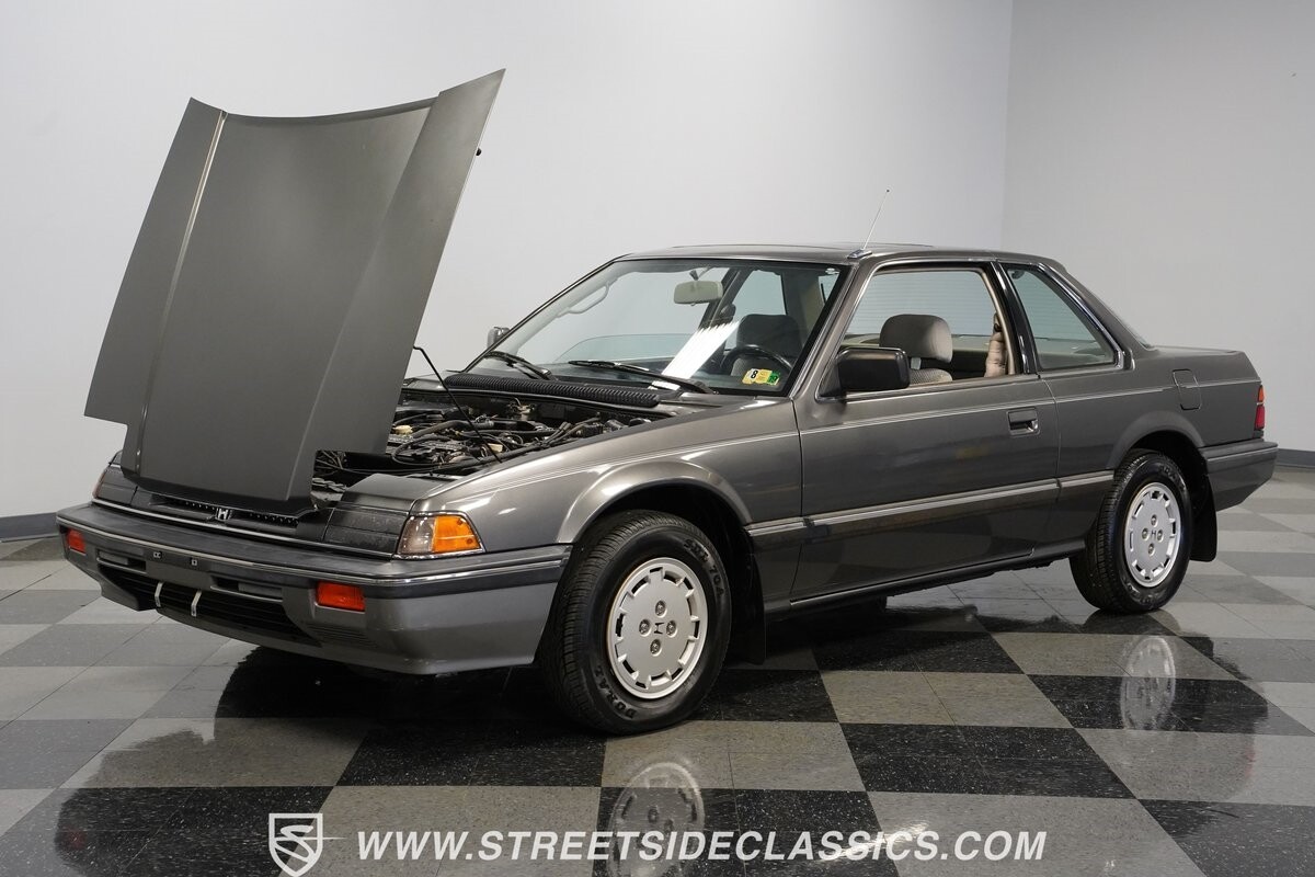 Honda-Prelude-1985-Coupe-31
