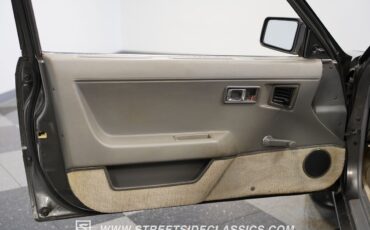 Honda-Prelude-1985-Coupe-37
