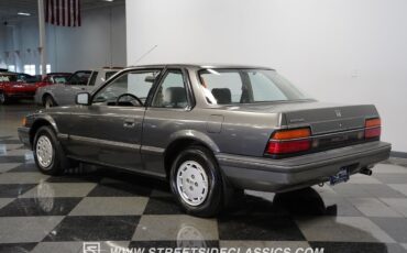 Honda-Prelude-1985-Coupe-9