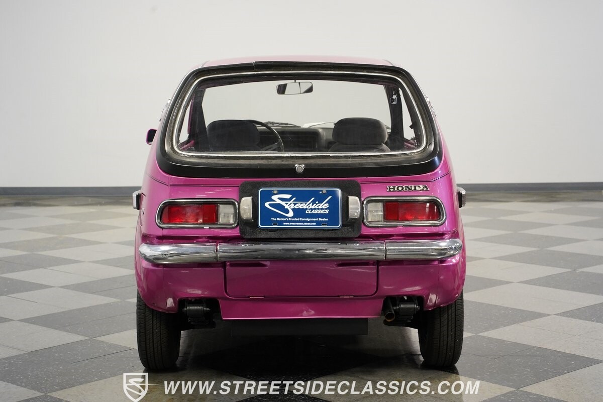 Honda-Z600-1972-Coupe-10