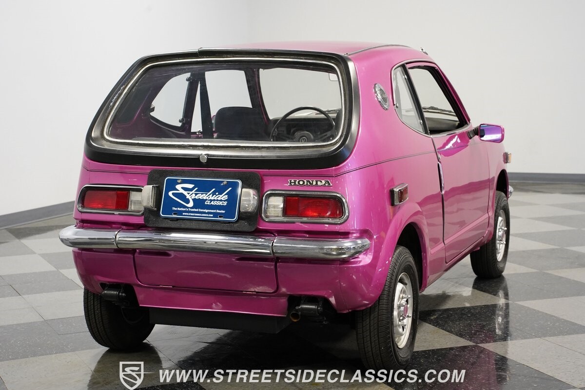 Honda-Z600-1972-Coupe-11