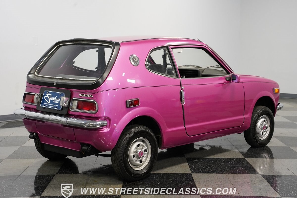Honda-Z600-1972-Coupe-12