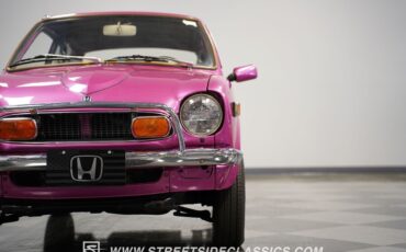 Honda-Z600-1972-Coupe-20