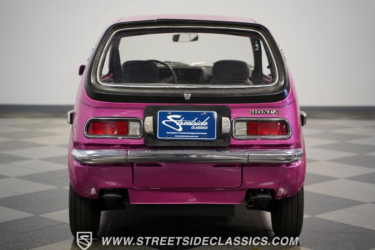 Honda-Z600-1972-Coupe-25