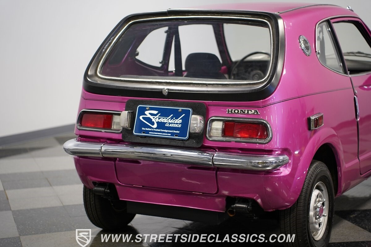 Honda-Z600-1972-Coupe-26