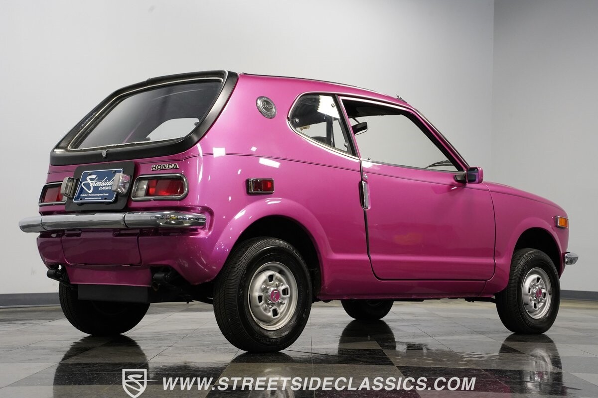 Honda-Z600-1972-Coupe-27