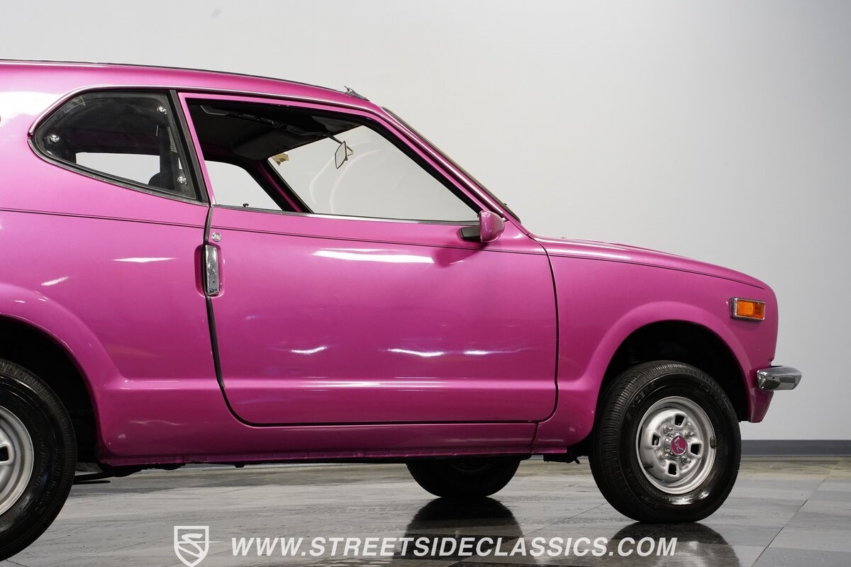 Honda-Z600-1972-Coupe-28