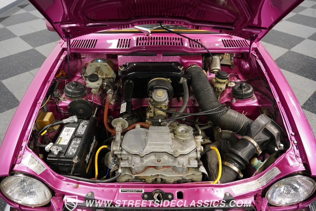 Honda-Z600-1972-Coupe-3
