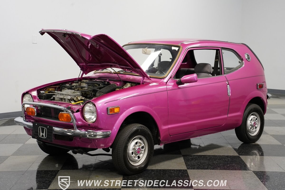Honda-Z600-1972-Coupe-31