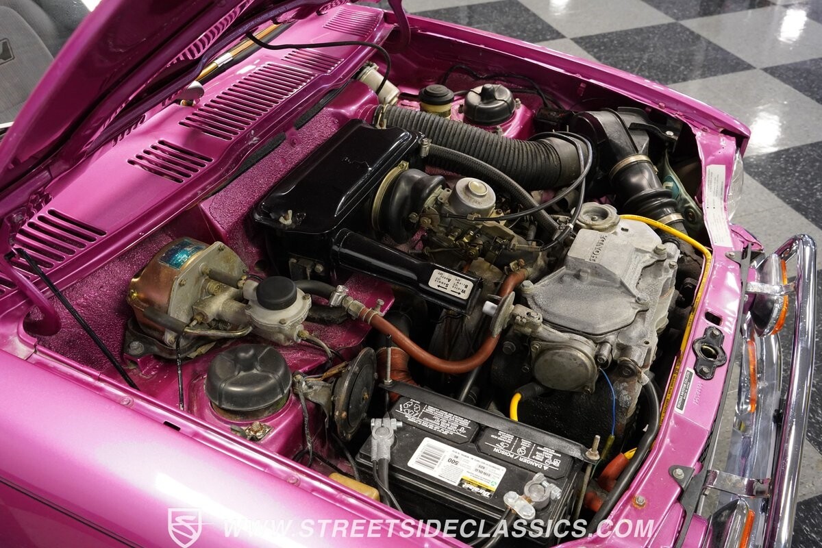 Honda-Z600-1972-Coupe-35
