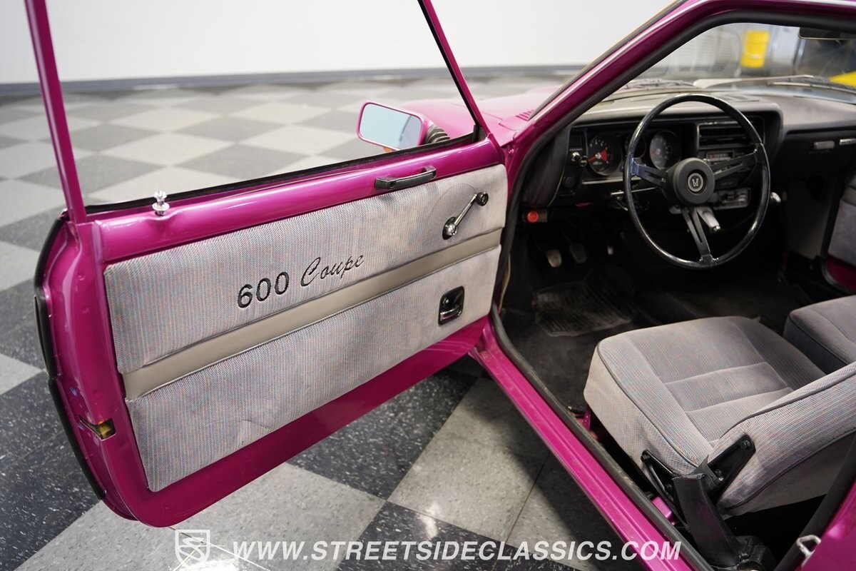 Honda-Z600-1972-Coupe-36