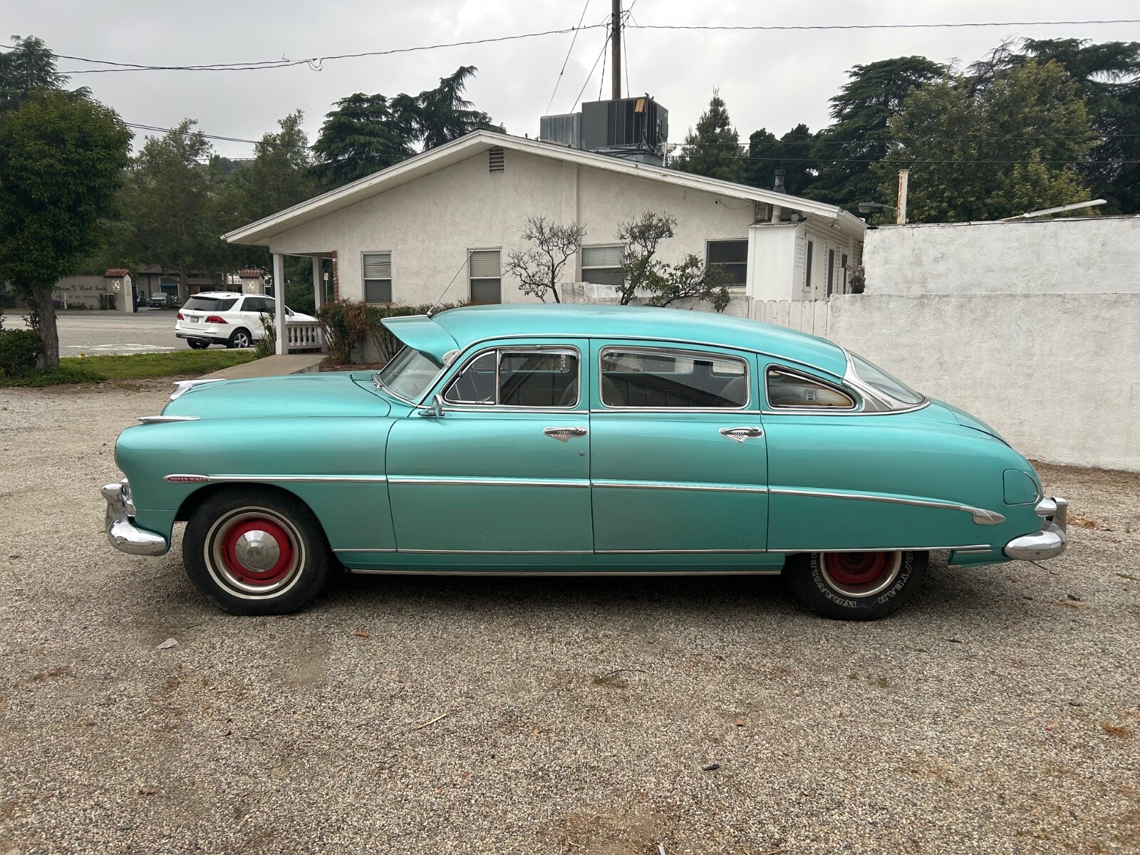 Hudson-Superwasp-1953-Sedan-2