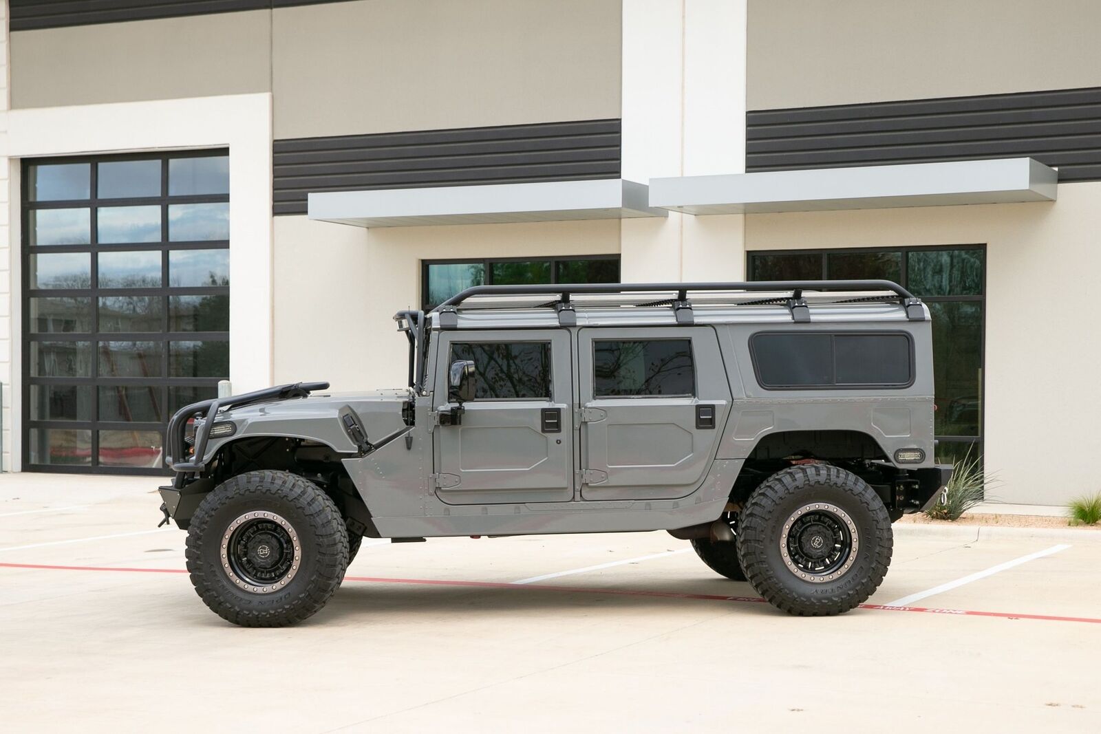 Hummer-H1-1995-SUV-1