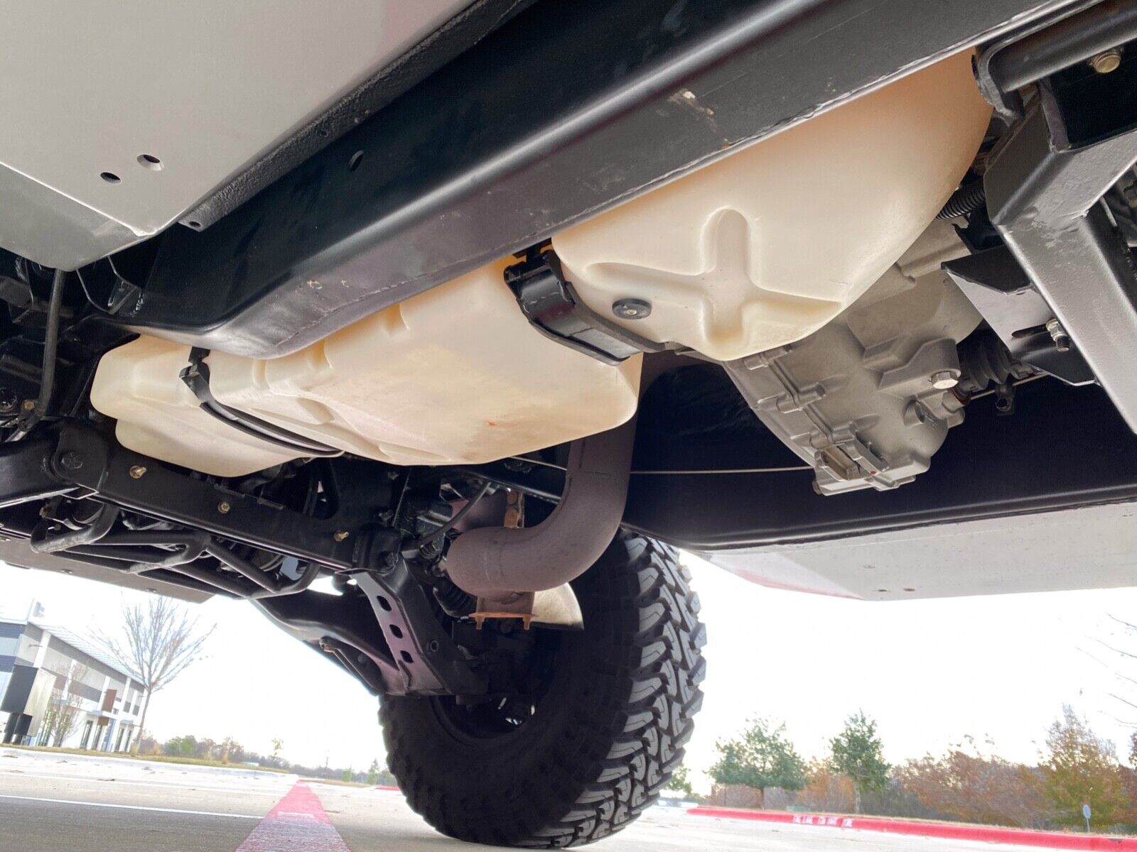 Hummer-H1-1995-SUV-10