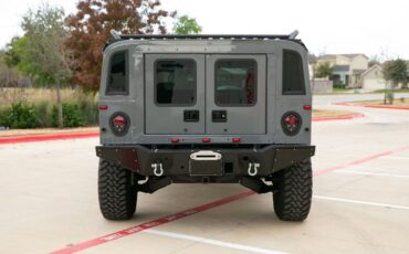 Hummer-H1-1995-SUV-12