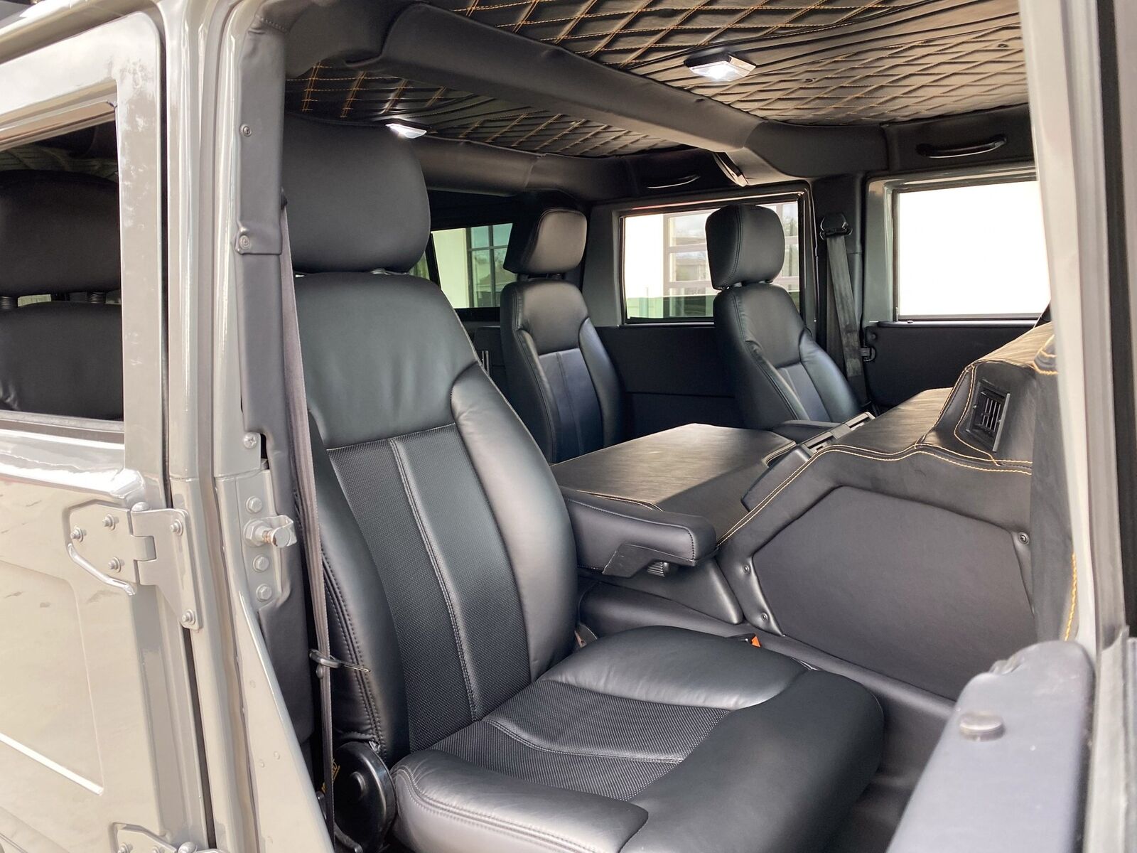 Hummer-H1-1995-SUV-2