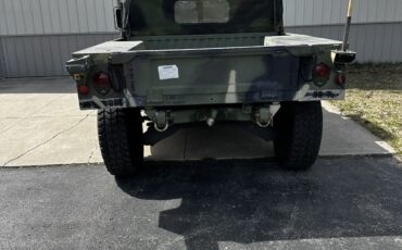 Hummer-H2-1980-Utility-5