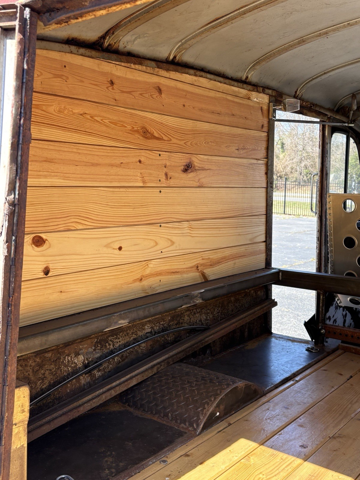 Hummer-H3-1951-Utility-15