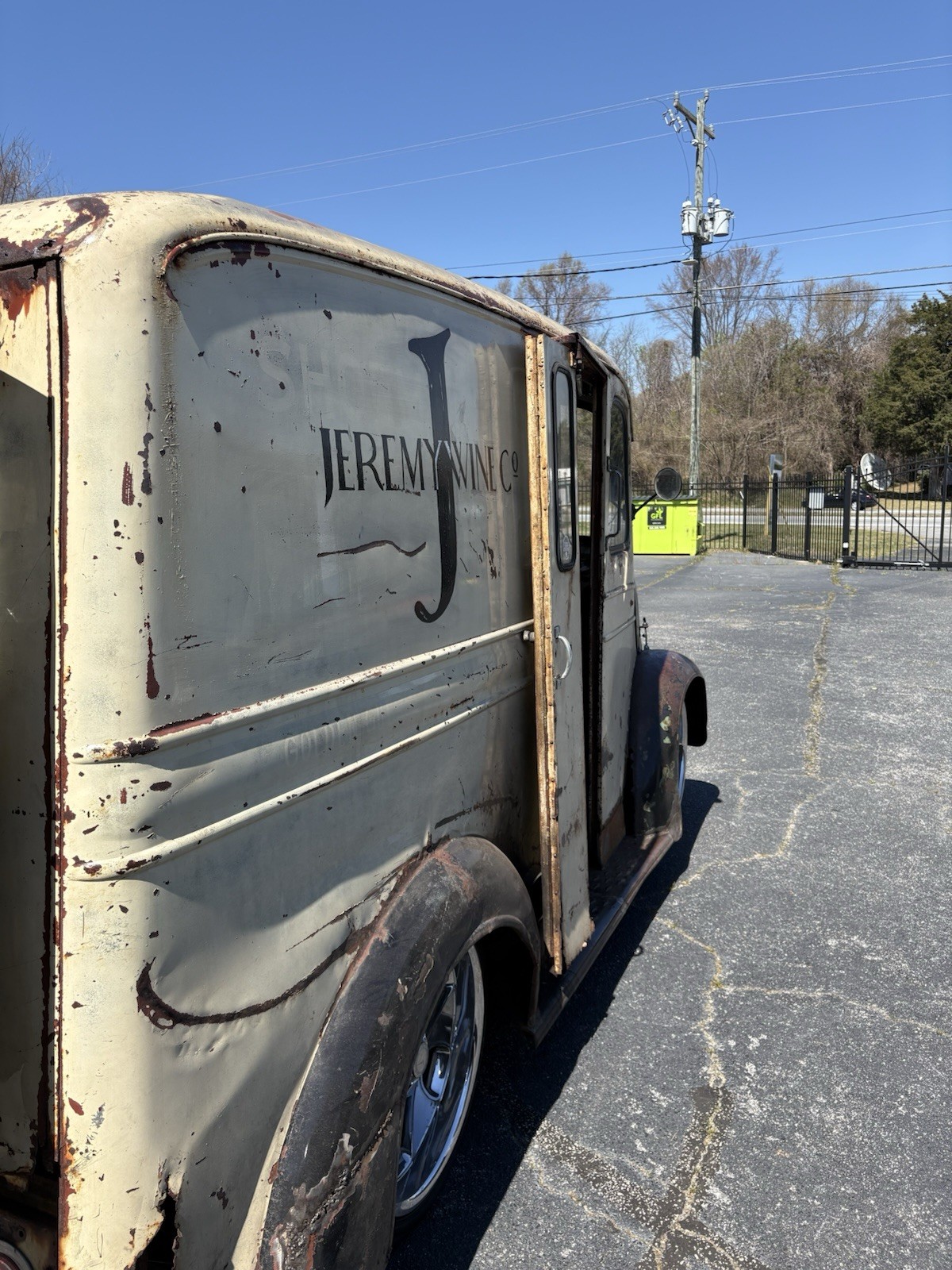 Hummer-H3-1951-Utility-2