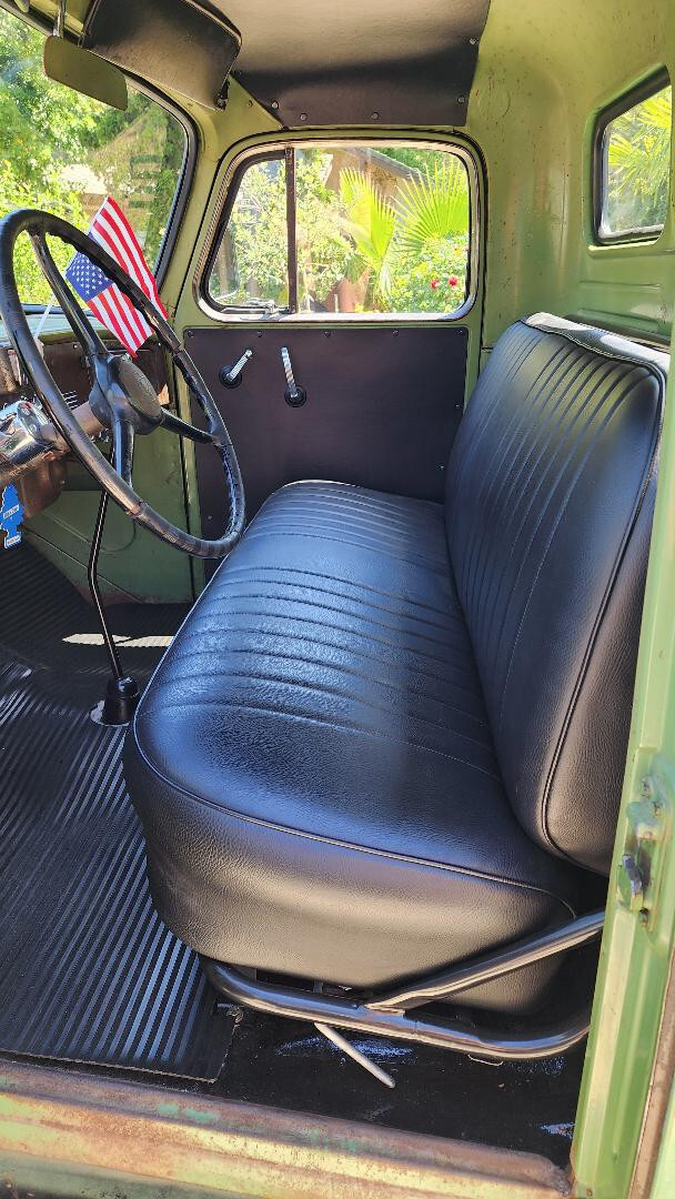 INTERNATIONAL-12-Ton-Pickup-1950-2