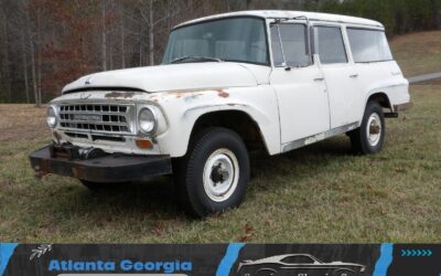 International Harvester 1200 Travelall 1965