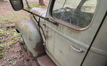 International-Harvester-K3-1941-Standard-Cab-Pickup-1