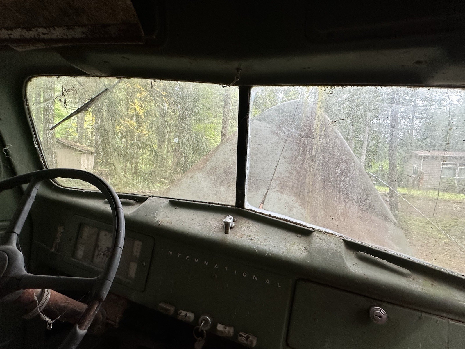 International-Harvester-K3-1941-Standard-Cab-Pickup-18