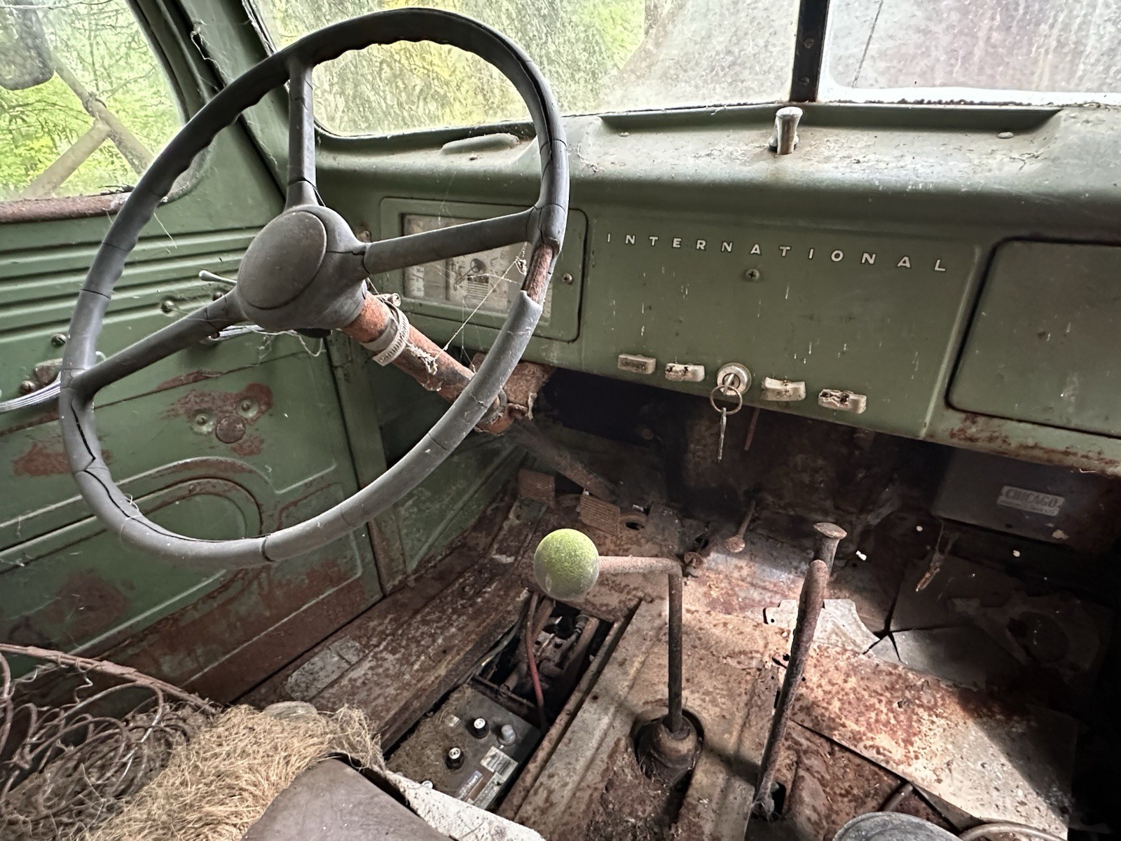 International-Harvester-K3-1941-Standard-Cab-Pickup-22