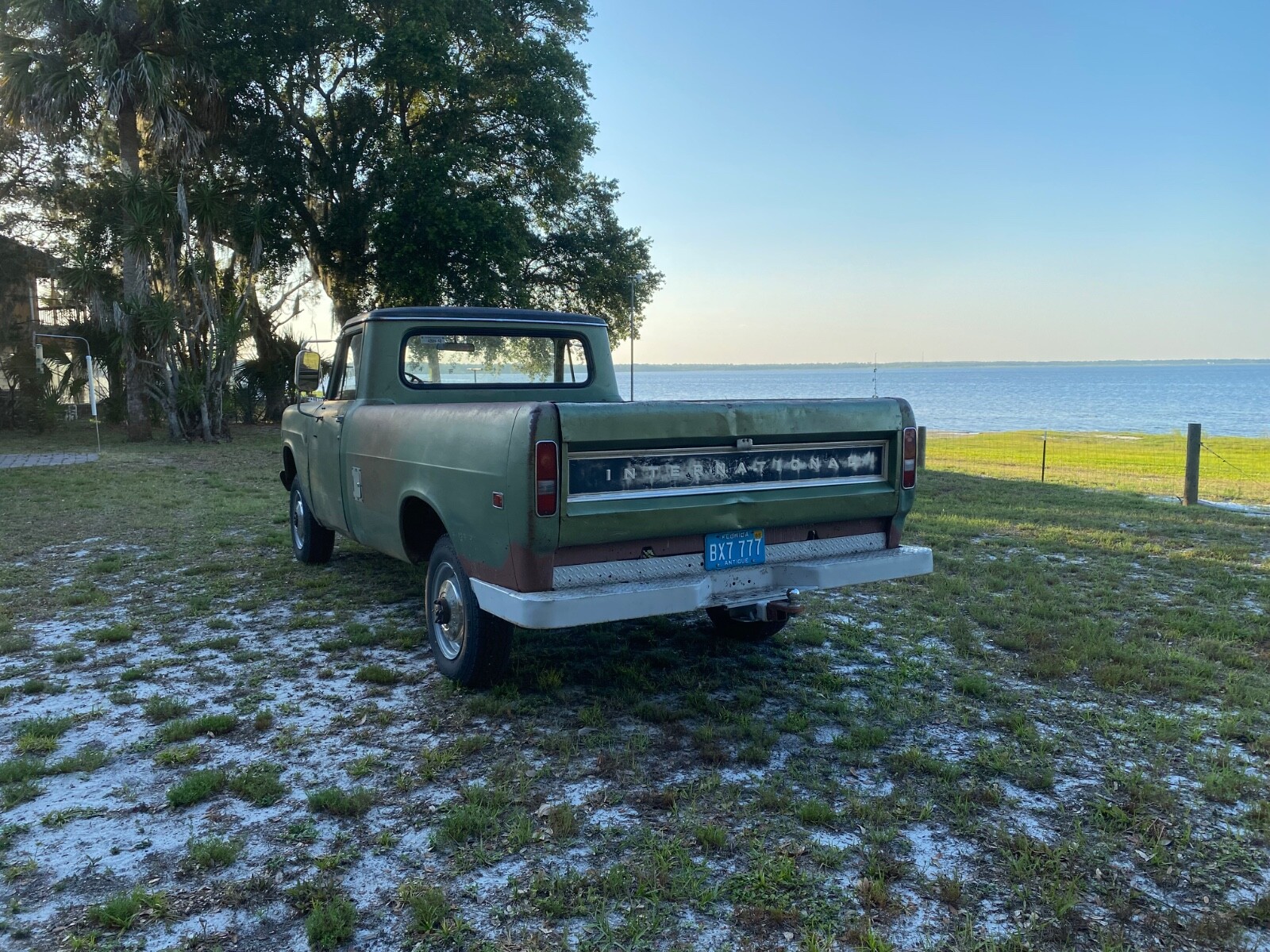 International-Harvester-Other-Pickups-1971-pickup-1