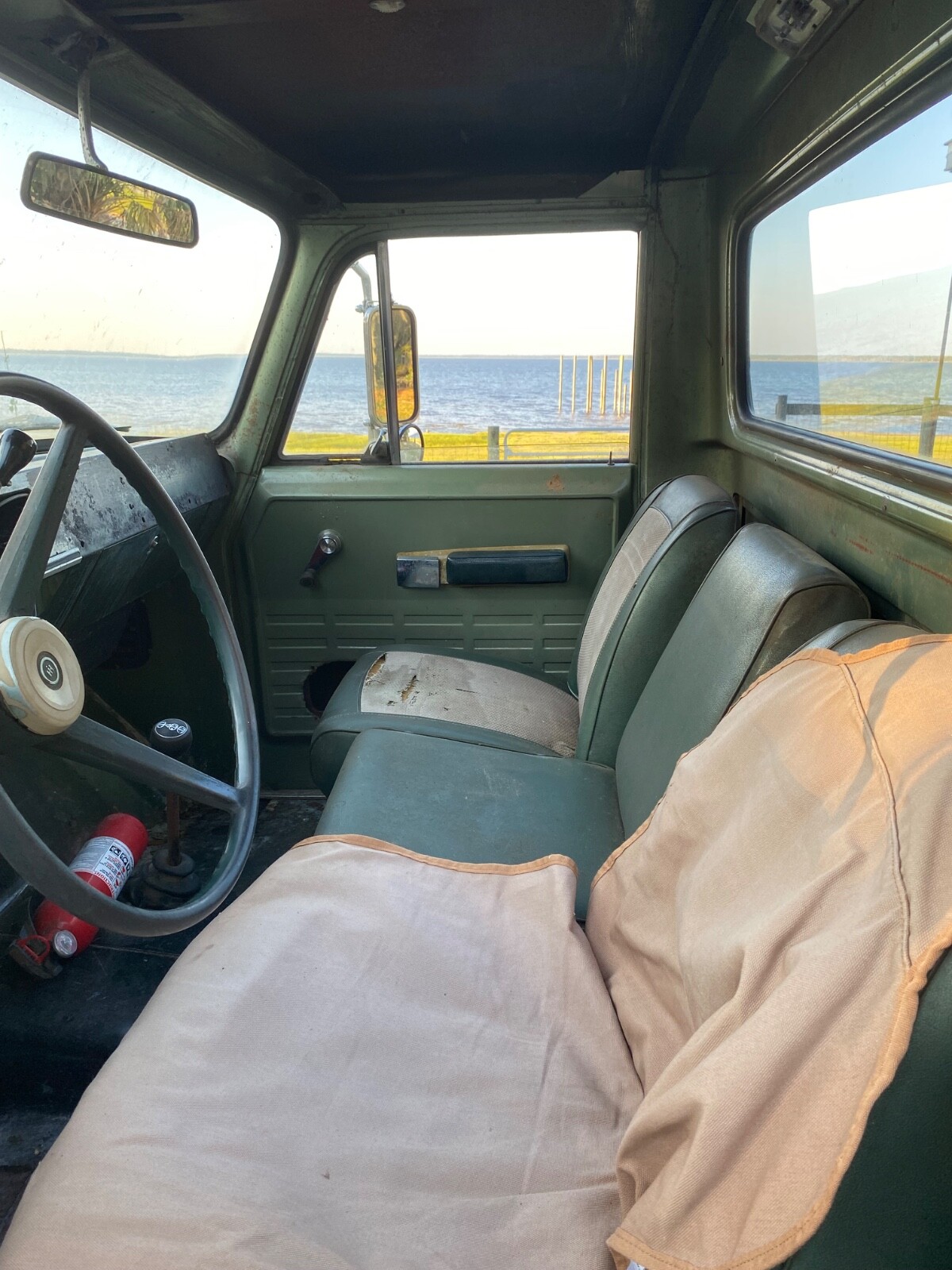 International-Harvester-Other-Pickups-1971-pickup-6