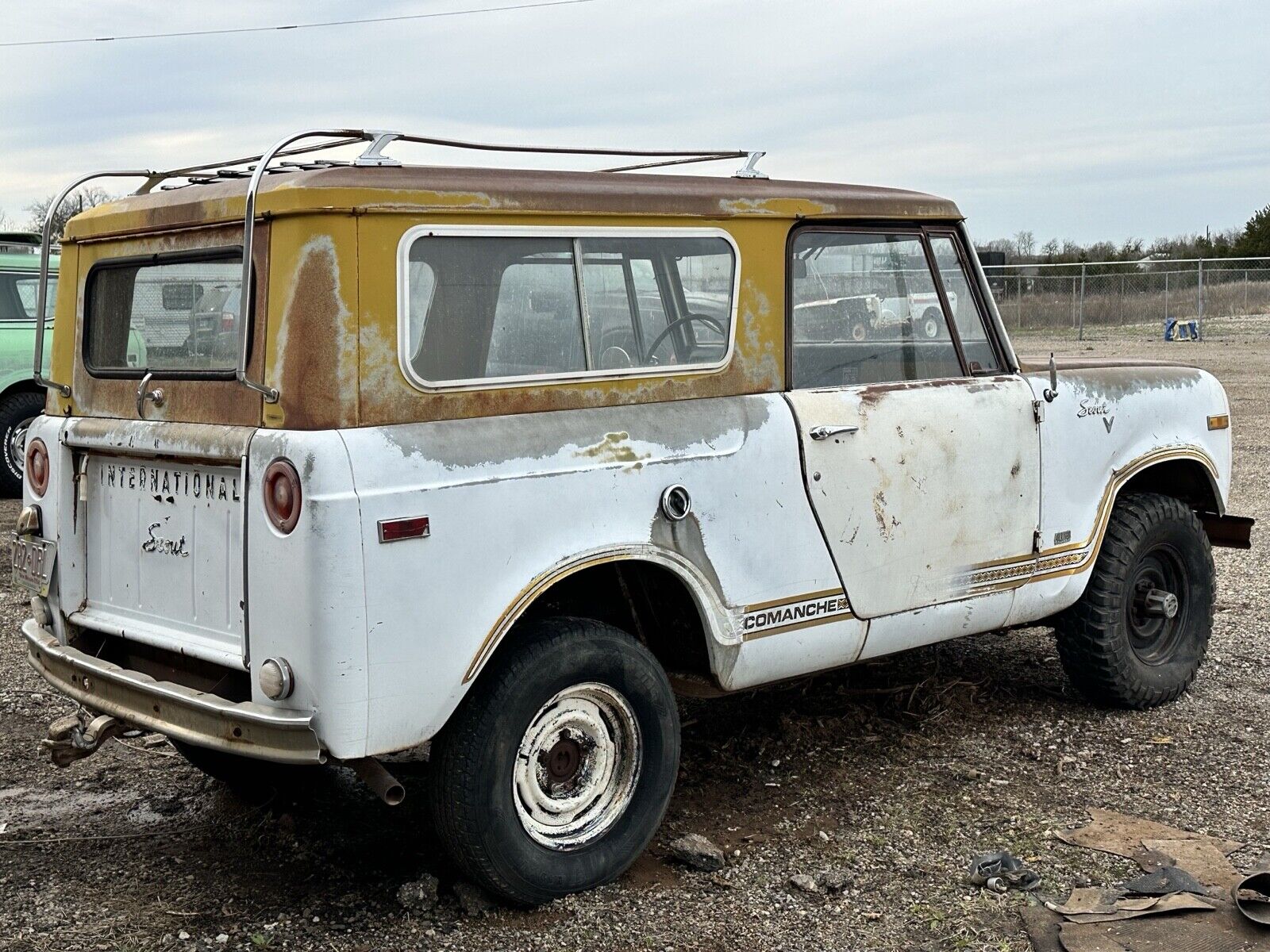 International-Scout-800B-1971-SUV-3