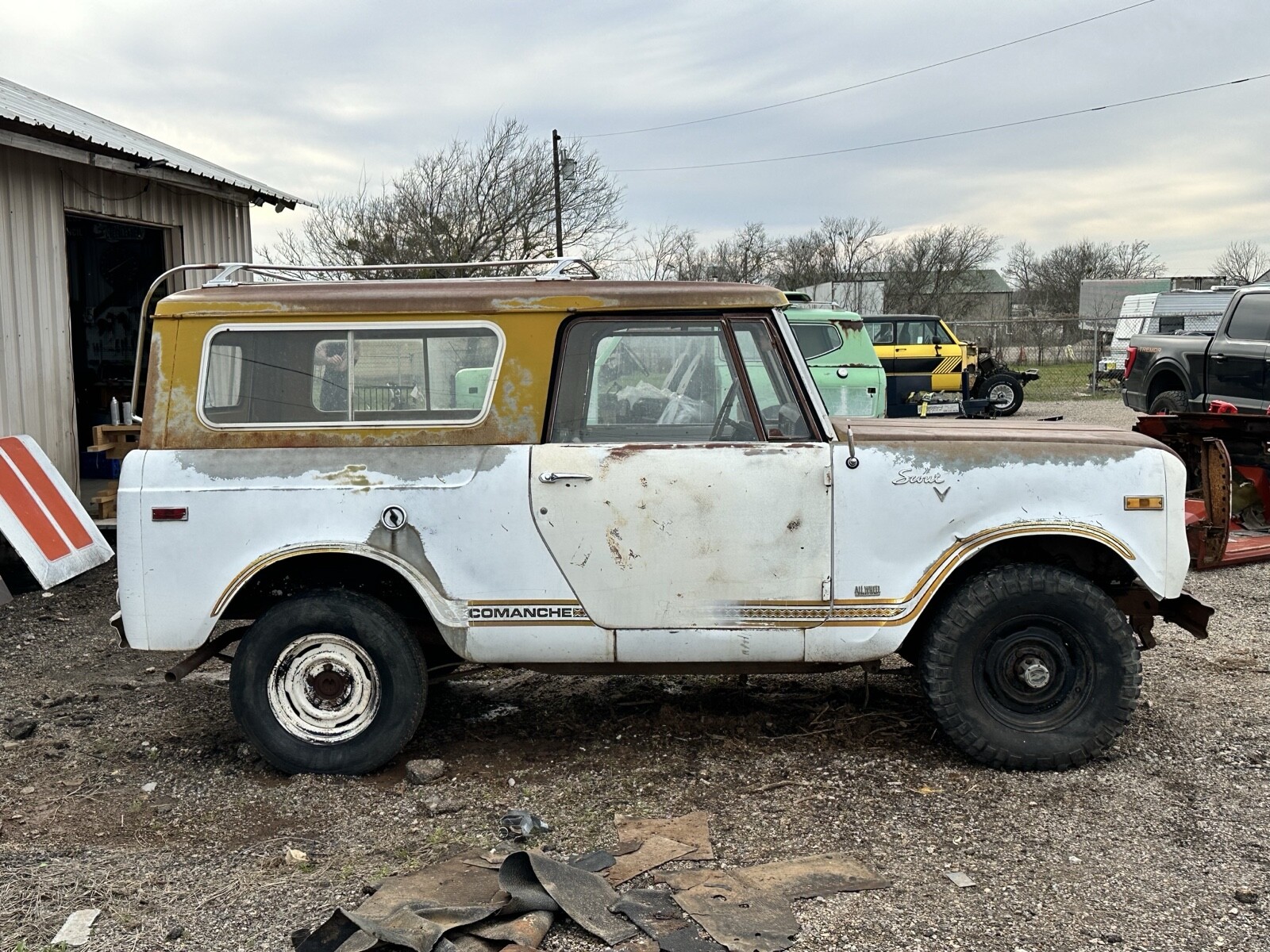 International-Scout-800B-1971-SUV-4