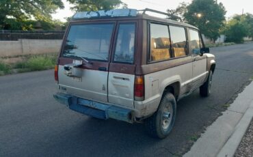 Isuzu-Trooper-1985-SUV-12