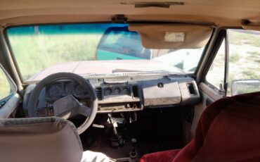 Isuzu-Trooper-1985-SUV-7