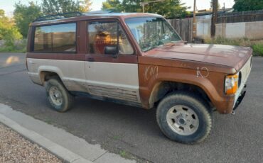 Isuzu-Trooper-1985-SUV-8