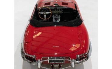 Jaguar-E-Type-1961-Roadster-13