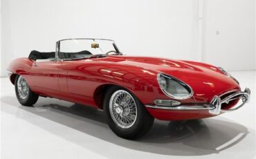 Jaguar-E-Type-1961-Roadster-4