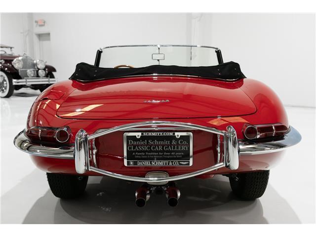 Jaguar-E-Type-1961-Roadster-7
