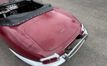 Jaguar-E-Type-1963-12