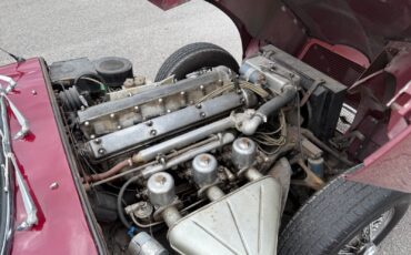 Jaguar-E-Type-1963-15