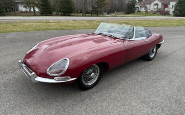 Jaguar-E-Type-1963-4