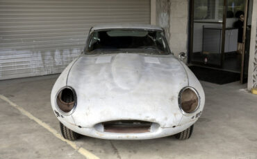 Jaguar-E-Type-1963-Coupe-7