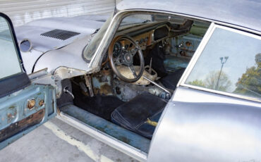 Jaguar-E-Type-1963-Coupe-9