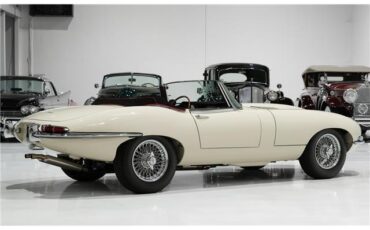 Jaguar-E-Type-1963-Roadster-5