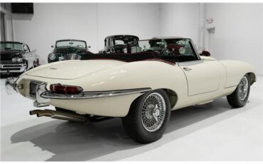 Jaguar-E-Type-1963-Roadster-6