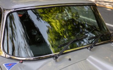 Jaguar-E-Type-1965-Coupe-24
