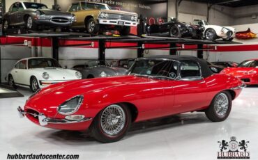Jaguar-E-Type-1966-Convertible-10